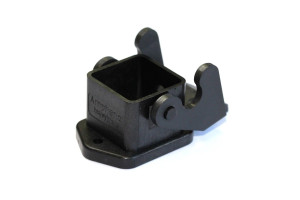 C146 10F003 001 4